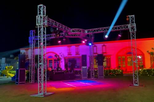 DJ Party Farm in Ghaziabad