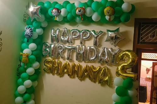 Simple White and Green Balloons for Happy Birthday Decor in Ghaziabad