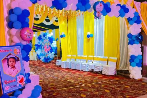 Trendy Balloon Backdrop for Birthday Celebration in Ghaziabad