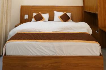 Room with 2 People Bed  in Ghaziabad