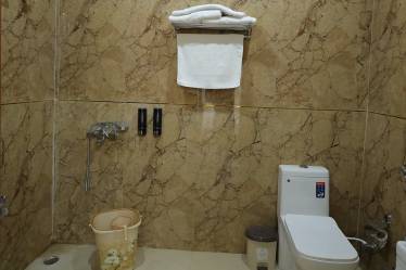 Room with Shower in Ghaziabad